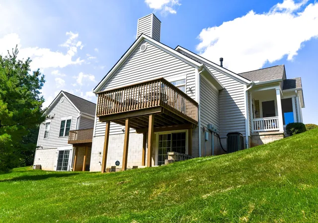 Photo 1 of Condo for sale at 5891 Oak Path Ln, Columbus, OH 43213 | MLS# 226032958 | Listing updated on 2026-09-17