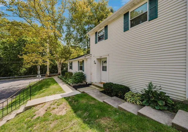 Photo 4 of Condo for sale at 2853 Avati Dr #D5, Columbus, OH 43207 | MLS# 226032798 | Listing updated on 2026-08-28
