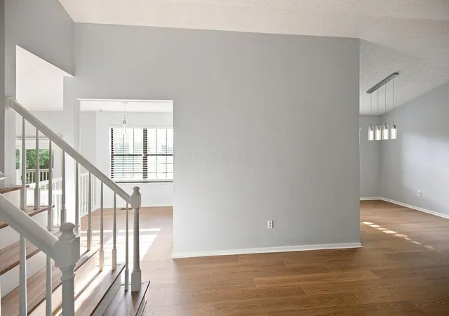 Photo 3 of Single family home for sale at 251 Rosehill Rd, Reynoldsburg, OH 43068 | MLS# 226032859 | Listing updated on 2026-09-21