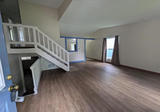 Photo 3 of Single family home for sale at 3001 Hubbardton Pl, Reynoldsburg, OH 43068 | MLS# 226032825 | Listing updated on 2026-10-08