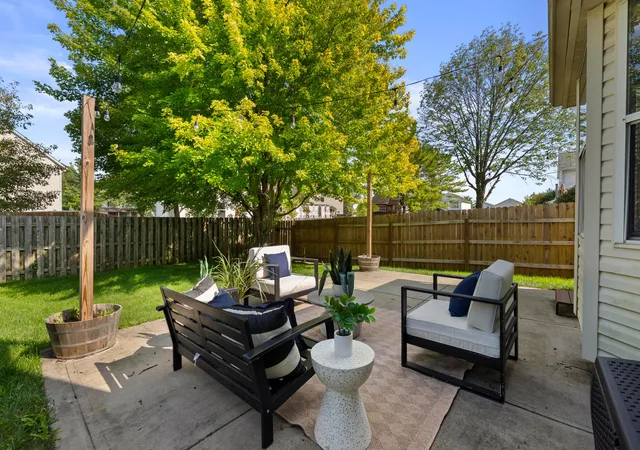 Photo 2 of Single family home for sale at 2982 Brookwell Dr, Hilliard, OH 43026 | MLS# 226032827 | Listing updated on 2026-09-13