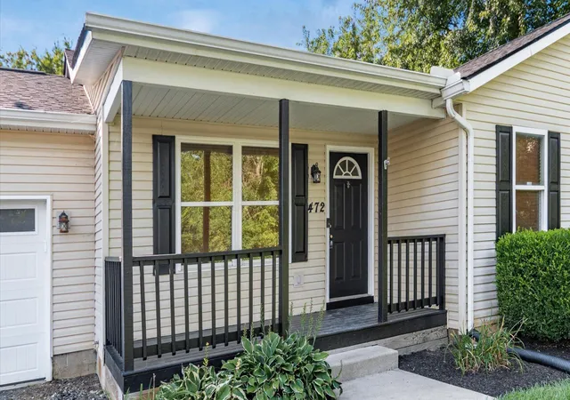 Photo 4 of Single family home for sale at 472 Zanesville Ave, Thornville, OH 43076 | MLS# 226032887 | Listing updated on 2026-09-14
