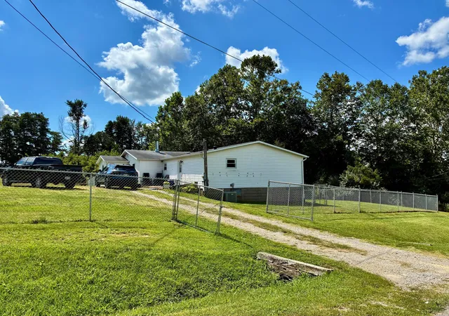 Photo 3 of Single family home for sale at 7045 Cathy Rd, Hillsboro, OH 45133 | MLS# 226032898 | Listing updated on 2026-10-04