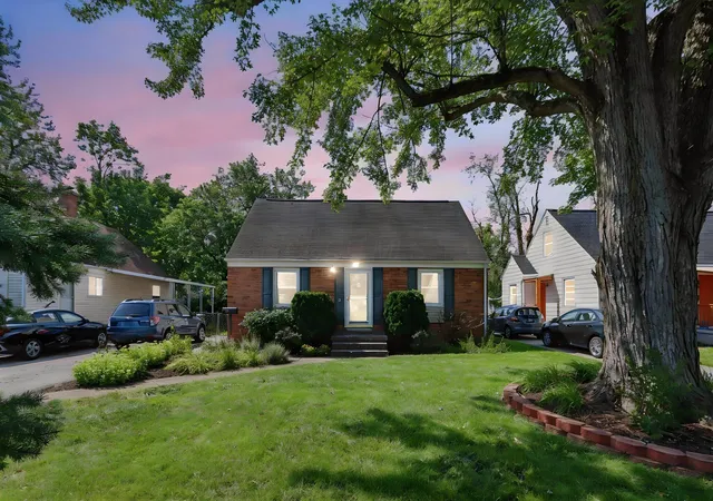 Photo 1 of Single family home for sale at 1293 E North Broadway St, Columbus, OH 43224 | MLS# 226032920 | Listing updated on 2026-09-06