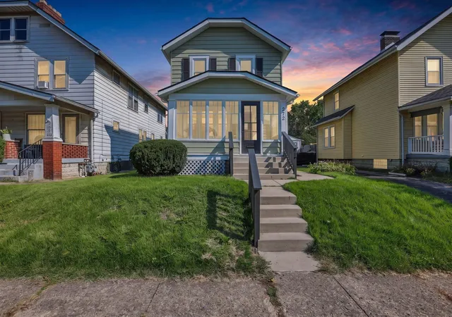 Photo 3 of Single family home for sale at 272 E Markison Ave, Columbus, OH 43207 | MLS# 226032924 | Listing updated on 2026-09-01