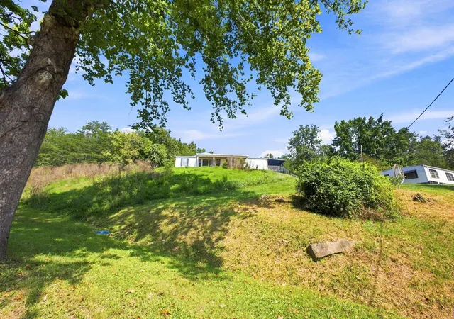 Photo 2 of Single family home for sale at 38 Patriot Rd, Gallipolis, OH 45631 | MLS# 226032956 | Listing updated on 2026-08-31