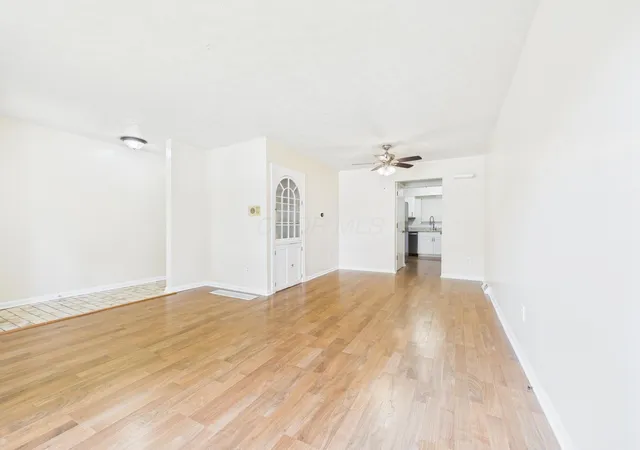 Photo 3 of Condo for sale at 1577 Sandringham Ct, Columbus, OH 43220 | MLS# 226032946 | Listing updated on 2026-09-08