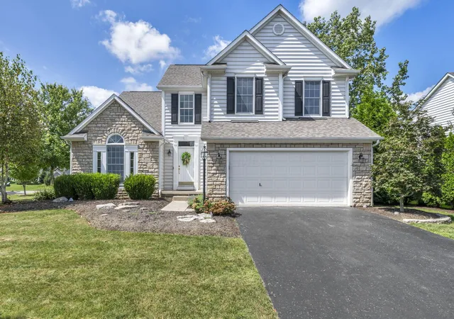 Photo 1 of Single family home for sale at 7242 Scioto Pkwy, Powell, OH 43065 | MLS# 226032950 | Listing updated on 2026-09-06