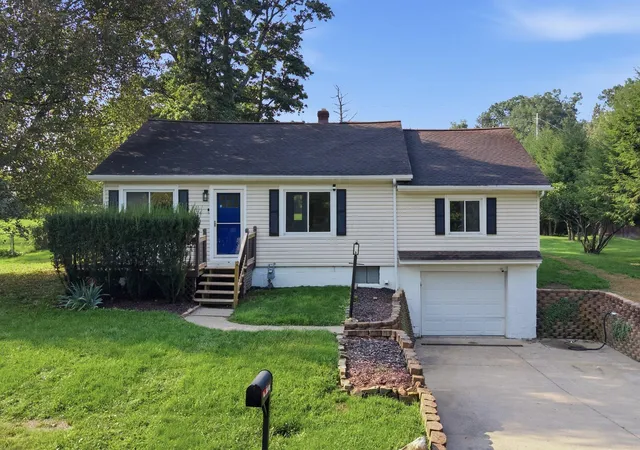 Photo 1 of Single family home for sale at 906 Duke Ave, Mansfield, OH 44905 | MLS# 226032961 | Listing updated on 2026-09-04