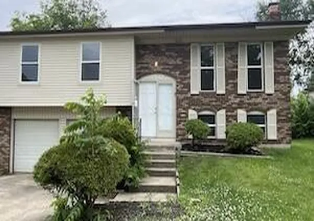 Photo 1 of Single family home for sale at 3532 Countryview Dr, Canal Winchester, OH 43110 | MLS# 226032962 | Listing updated on 2026-09-01