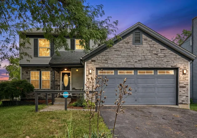 Photo 3 of Single family home for sale at 6900 Brockland Dr, Reynoldsburg, OH 43068 | MLS# 226033013 | Listing updated on 2026-09-21