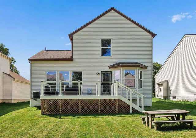 Photo 3 of Single family home for sale at 3054 Jetstream Dr, Columbus, OH 43231 | MLS# 226032971 | Listing updated on 2026-09-14