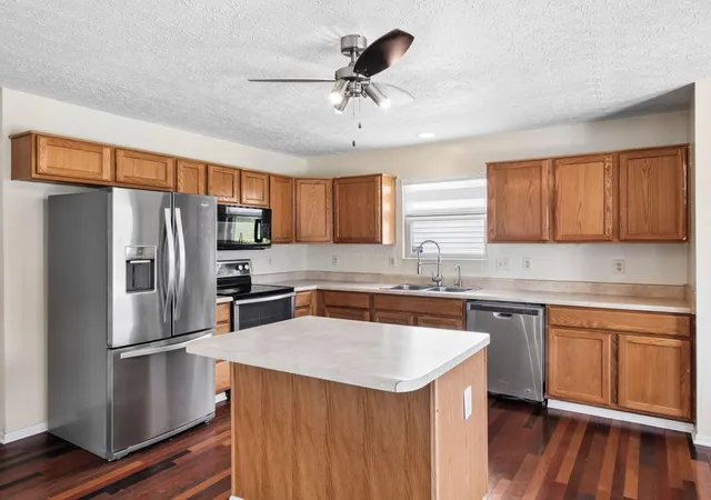 Photo 4 of Single family home for sale at 3054 Jetstream Dr, Columbus, OH 43231 | MLS# 226032971 | Listing updated on 2026-09-14