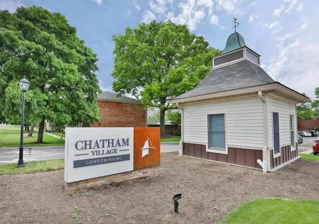 Photo 25 of Condo for sale at 892 Chatham Ln #W, Columbus, OH 43221 | MLS# 226032994 | Listing updated on 2026-09-13