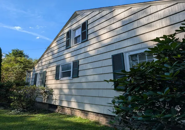 Photo 2 of Single family home for sale at 924 E High St, Mount Vernon, OH 43050 | MLS# 226033073 | Listing updated on 2026-09-09