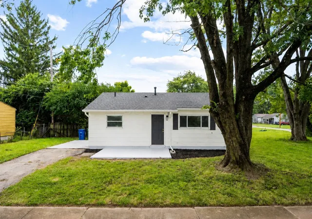 Photo 1 of Single family home for sale at 2986 Baker Hl Rd, Columbus, OH 43207 | MLS# 226033115 | Listing updated on 2026-09-15