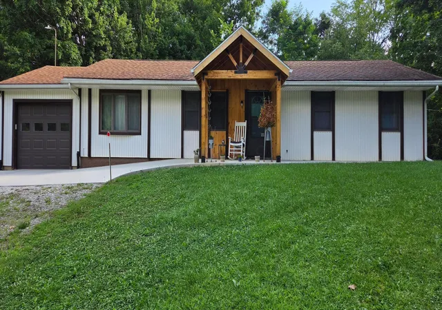 Photo 2 of Single family home for sale at 4955 State Route 61, Mount Gilead, OH 43338 | MLS# 226033046 | Listing updated on 2026-09-10
