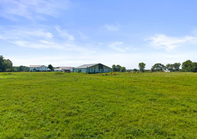 Photo 4 of House for sale at 0 Newcastle Rd, Howard, OH 43028 | MLS# 226033044 | Listing updated on 2026-09-22