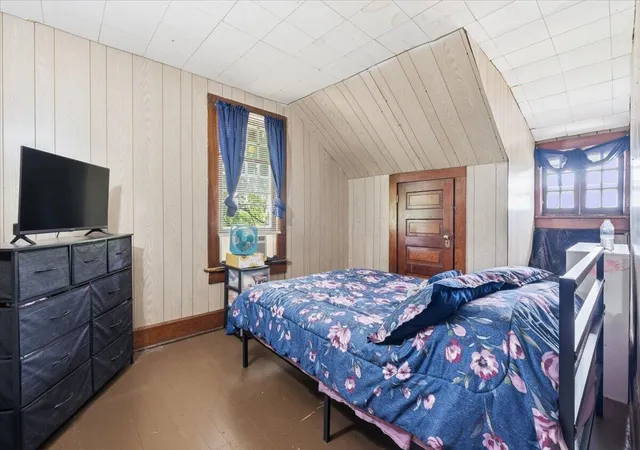 Photo 2 of Single family home for sale at 30 Helen Ave, Mansfield, OH 44903 | MLS# 226033050 | Listing updated on 2026-09-02