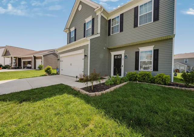 Photo 2 of Single family home for sale at 48 Thoreau Dr, Ashville, OH 43103 | MLS# 226033062 | Listing updated on 2026-09-02