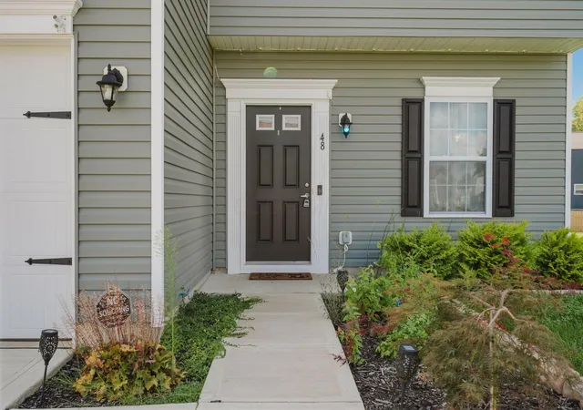 Photo 4 of Single family home for sale at 48 Thoreau Dr, Ashville, OH 43103 | MLS# 226033062 | Listing updated on 2026-09-02