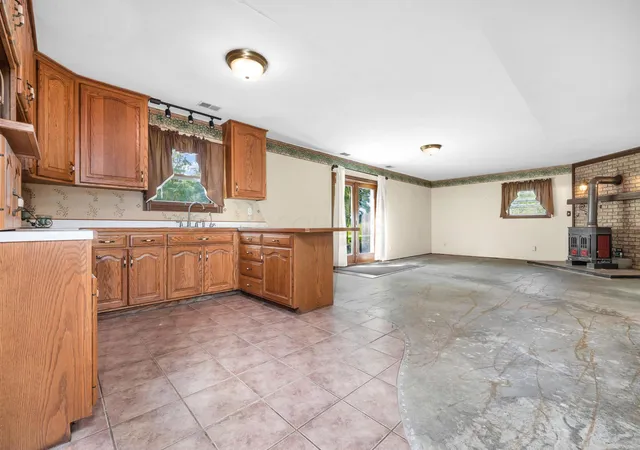 Photo 3 of Single family home for sale at 10333 Township Rd 240, Lewistown, OH 43333 | MLS# 226033103 | Listing updated on 2026-10-13