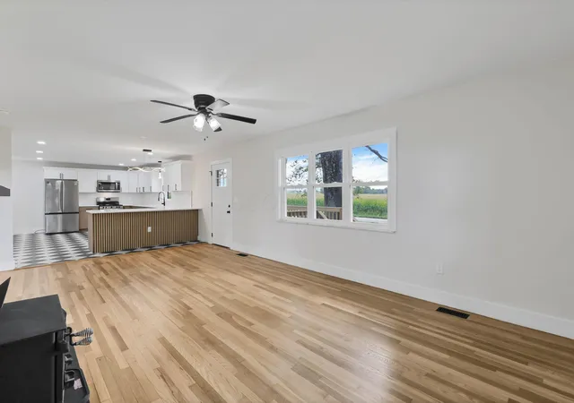 Photo 2 of Single family home for sale at 2460 Basil Western Rd Nw, Baltimore, OH 43105 | MLS# 226033105 | Listing updated on 2026-09-29