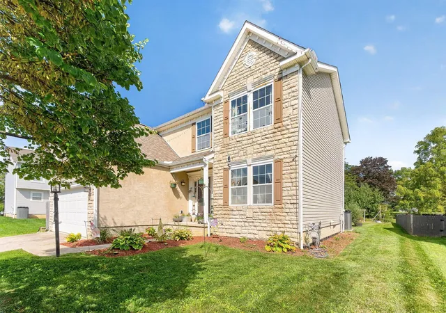 Photo 4 of Sale Pending at 31 Lobdell Dr, Delaware, OH 43015 | MLS# 226033125 | Listing updated on 2026-09-09
