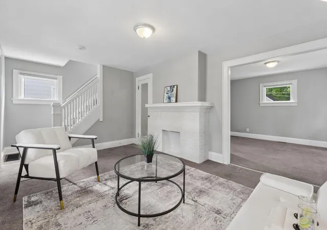 Photo 3 of Single family home for sale at 611 E Jenkins Ave, Columbus, OH 43207 | MLS# 226033131 | Listing updated on 2026-09-29