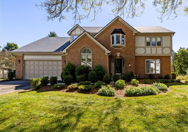 Single family home for sale at 5659 Loch Broom Cir, Dublin, OH 43017 | MLS# 226038027