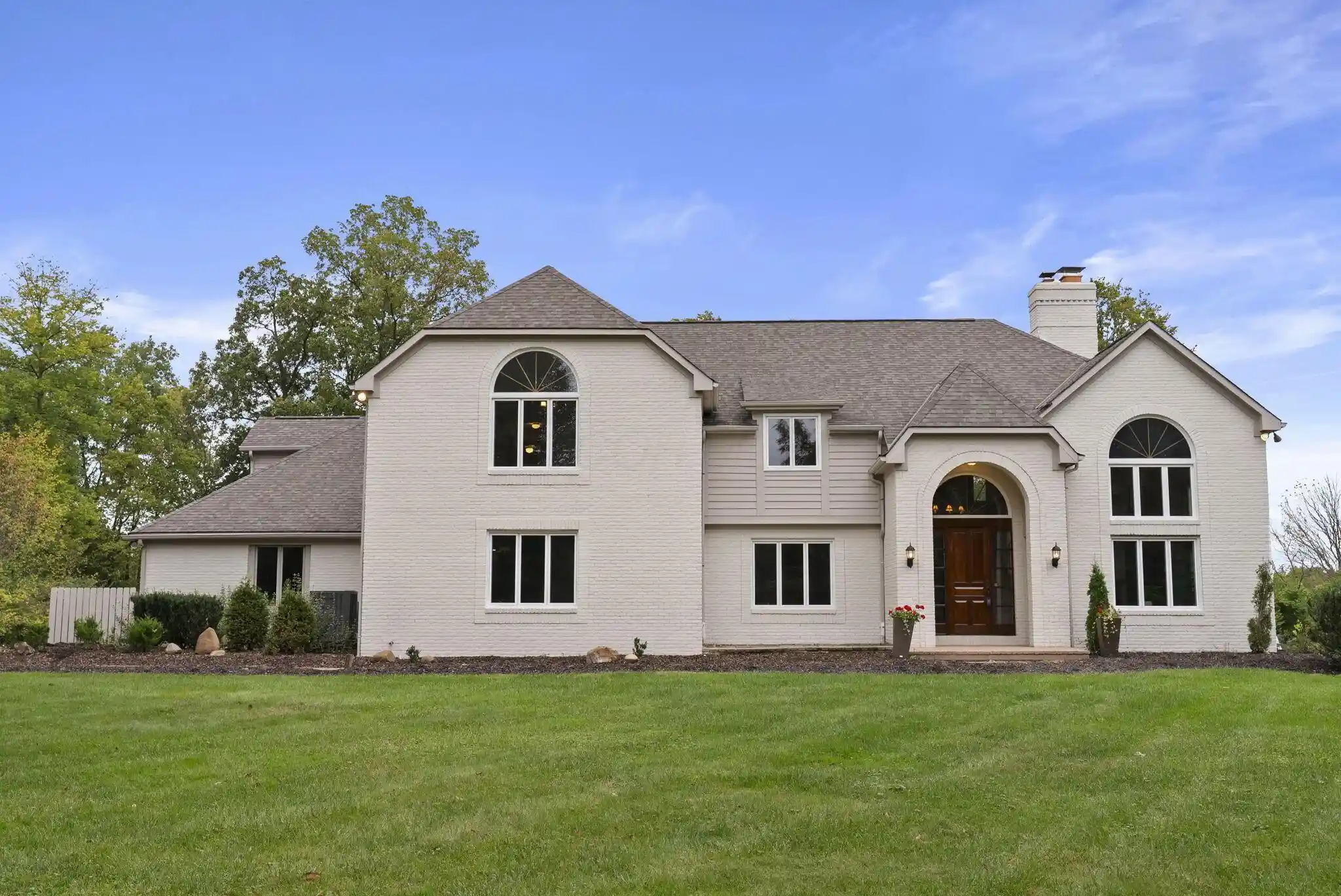 Photo 1 of Single family home for sale at 5200 Betonywood Pl, Dublin, OH 43016 | MLS# 226033815 | Listing updated on 2026-10-25