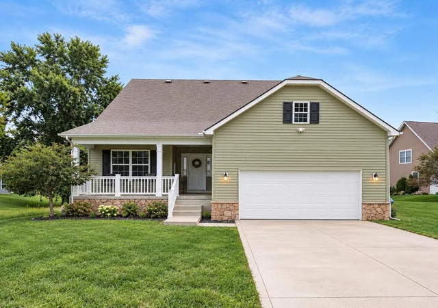 Single family home for sale at 792 Francis Dr, Heath, OH 43056 | MLS# 226034000