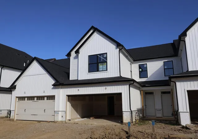 Photo 1 of Condo for sale at 5771 Dutch Ln, Powell, OH 43065 | MLS# 226034111 | Listing updated on 2026-10-23