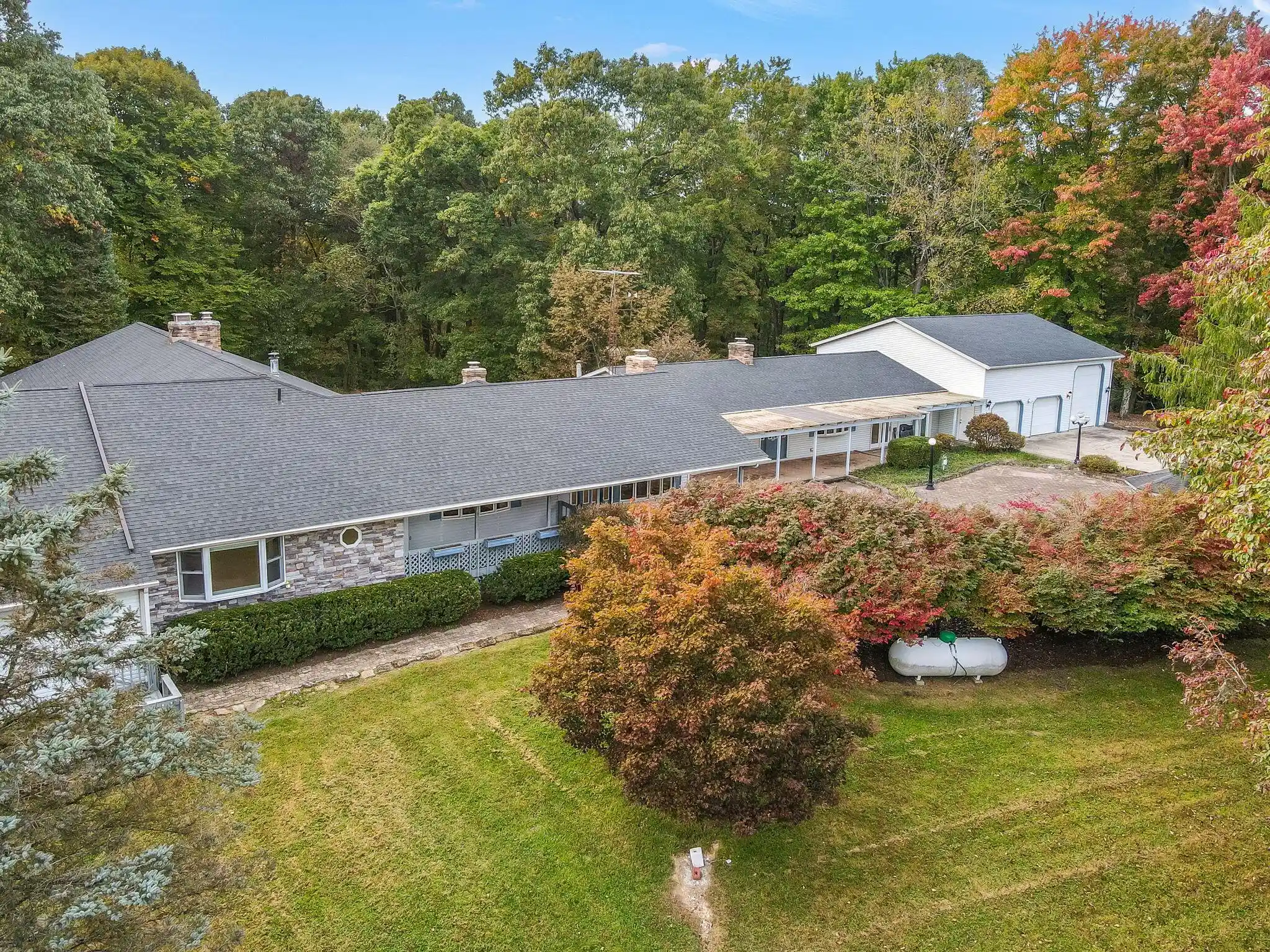 Photo 1 of Single family home for sale at 2297 Dayton Rd Ne, Newark, OH 43055 | MLS# 226034592 | Listing updated on 2026-10-18