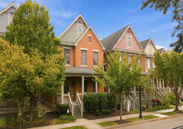 Photo 1 of Single family home for sale at 1050 Perry St, Columbus, OH 43201 | MLS# 226039535 | Listing updated on 2026-10-19