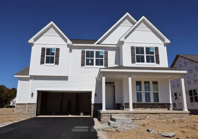 Photo 1 of Single family home for sale at 534 Creekside Loop S, Pataskala, OH 43062 | MLS# 226035001 | Listing updated on 2026-10-28