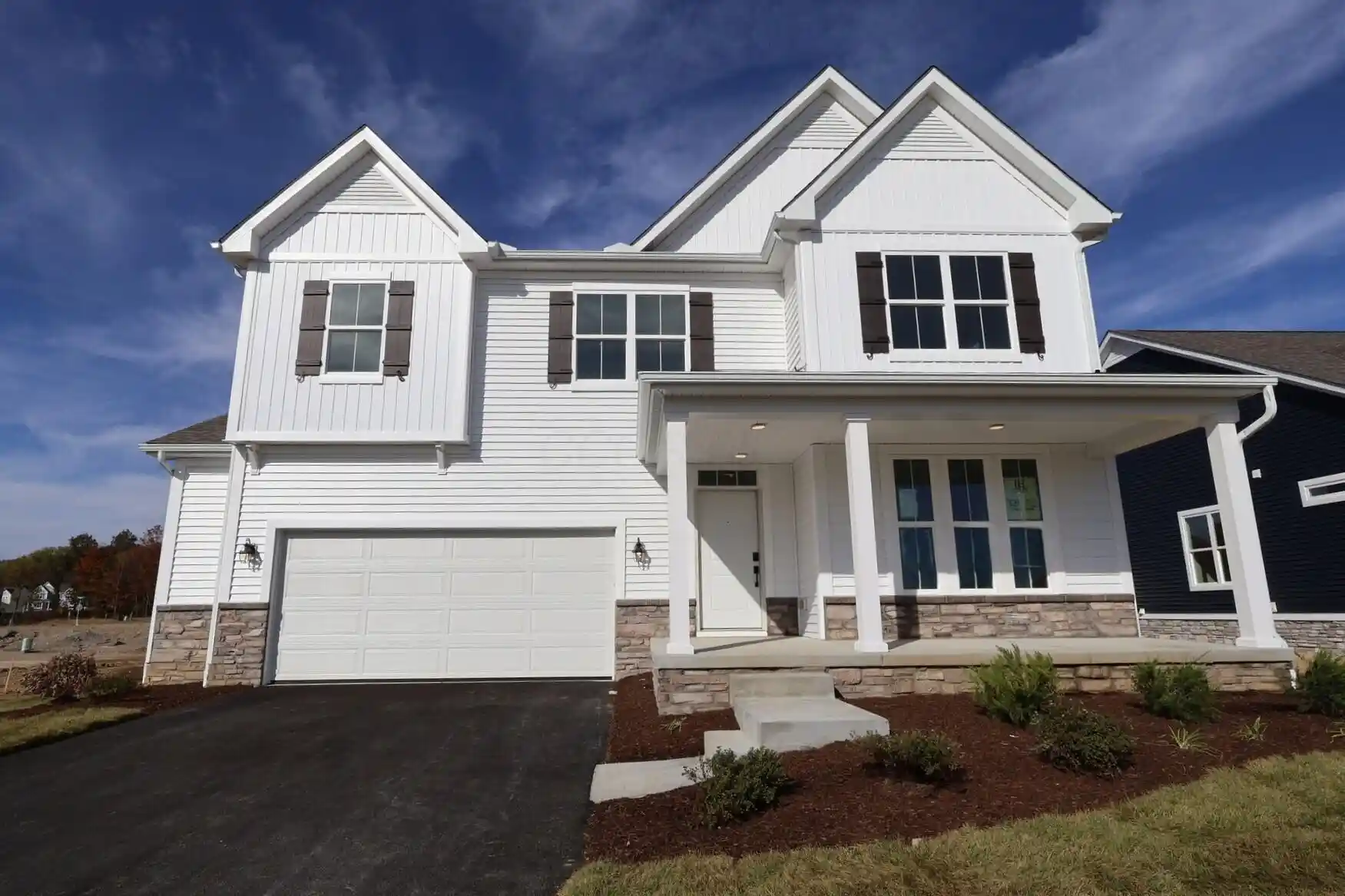 Single family home for sale at 534 Creekside Loop S, Pataskala, OH 43062 | MLS# 226035001