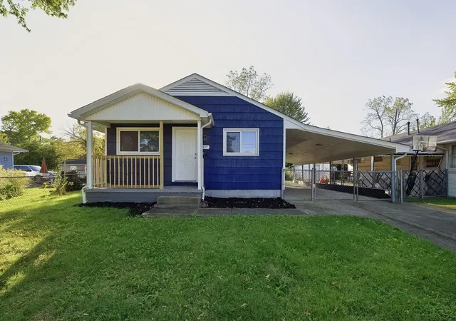 Single family home for sale at 1327 Marble Dr, Columbus, OH 43227 | MLS# 226038834