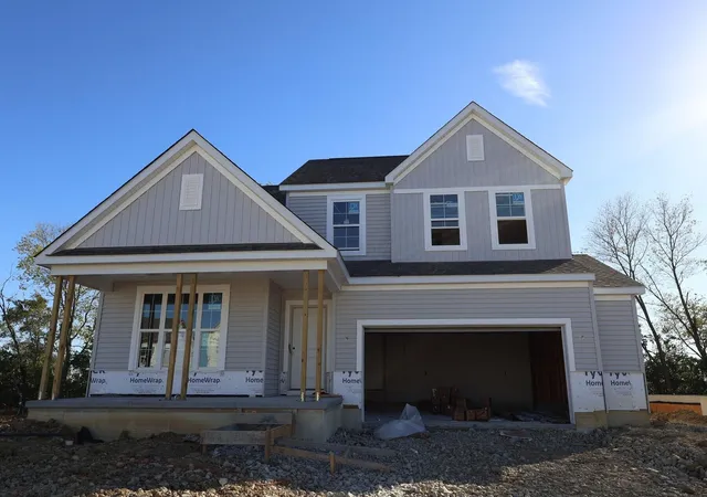 Photo 1 of Single family home for sale at 15 Englewood Rd, Commercial Point, OH 43116 | MLS# 226035190 | Listing updated on 2026-10-21