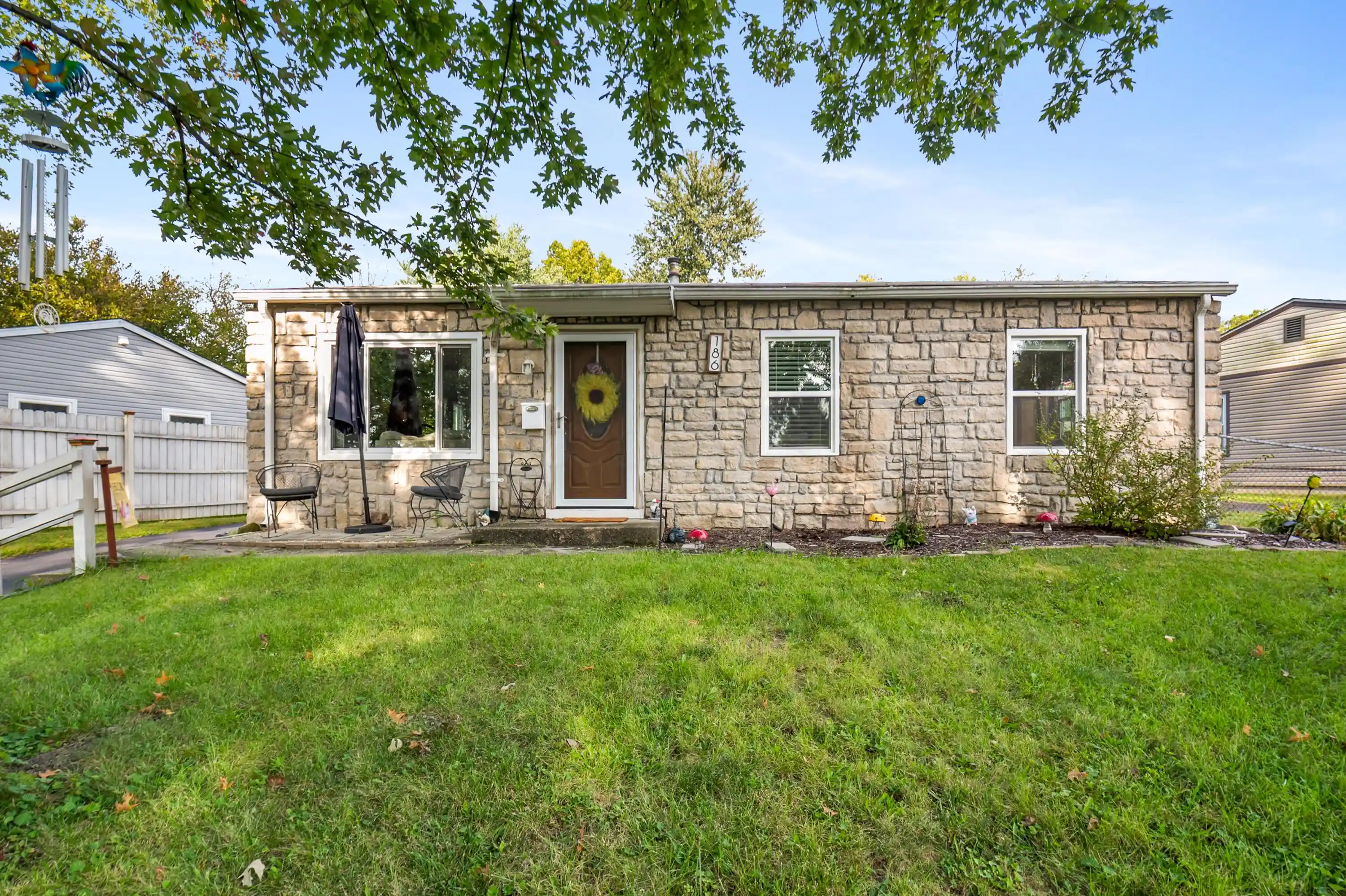 Single family home for sale at 186 Sunset Dr S, Johnstown, OH 43031 | MLS# 226037831