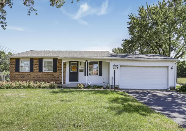 Single family home for sale at 3060 Dunloe Rd, Columbus, OH 43232 | MLS# 226035592