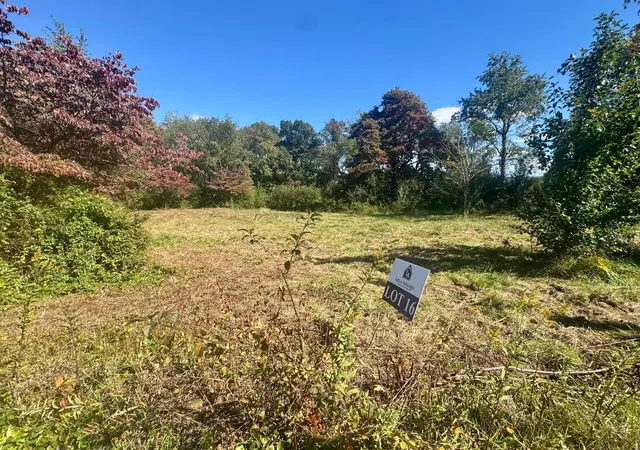 Photo 1 of Land for sale at 415 Walter's Way, Zanesville, OH 43701 | MLS# 226035685 | Listing updated on 2026-10-05
