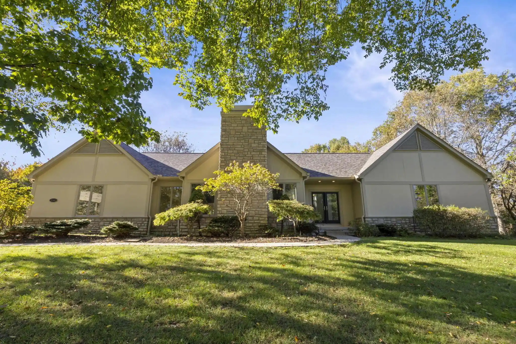 Single family home for sale at 2568 S State Route 605, Galena, OH 43021 | MLS# 226040480