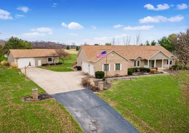 Photo 1 of Single family home for sale at 13570 Tollgate Rd Nw, Pickerington, OH 43147 | MLS# 226035961 | Listing updated on 2026-10-26