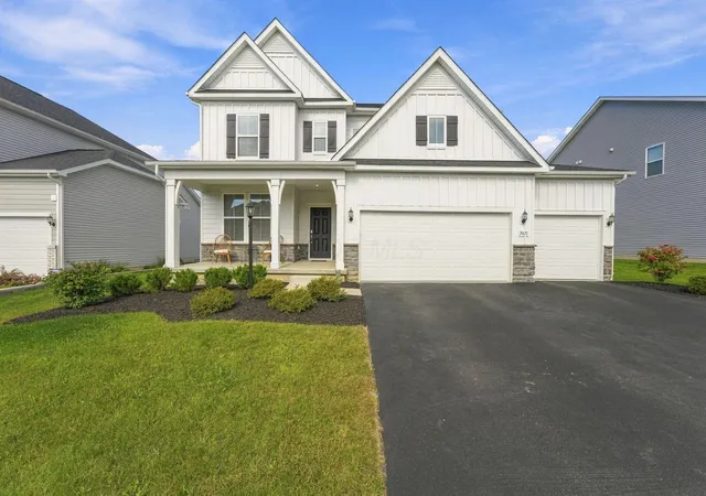 Photo 1 of Single family home for sale at 9671 Sagewood St, Plain City, OH 43064 | MLS# 226036181 | Listing updated on 2026-10-19
