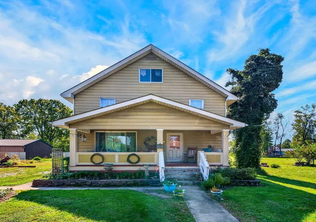 Photo 1 of Sale Pending at 1715 Chillicothe St, Obetz, OH 43207 | MLS# 226036691 | Listing updated on 2026-10-26