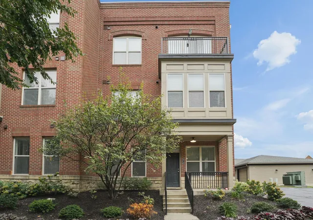 Photo 1 of Condo for sale at 972 Perry St #101, Columbus, OH 43215 | MLS# 226036800 | Listing updated on 2026-10-17