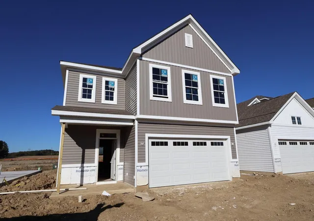 Photo 1 of Single family home for sale at 1034 Dawsons Dr, Hebron, OH 43025 | MLS# 226036495 | Listing updated on 2026-10-07