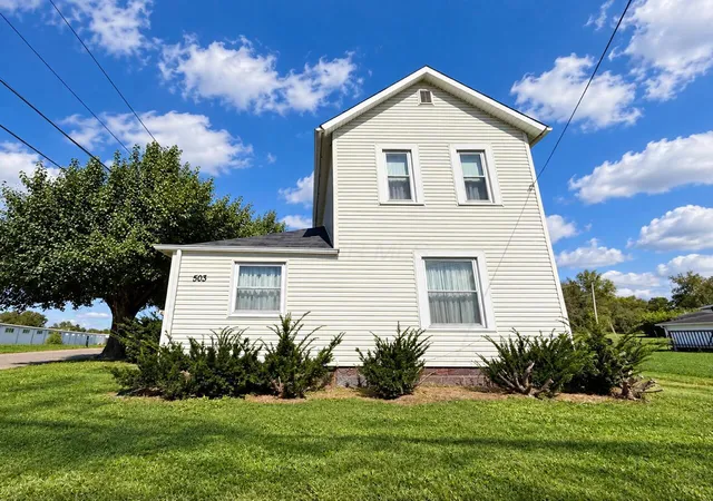 Single family home for sale at 503 Blacksnake Rd, Utica, OH 43080 | MLS# 226036893