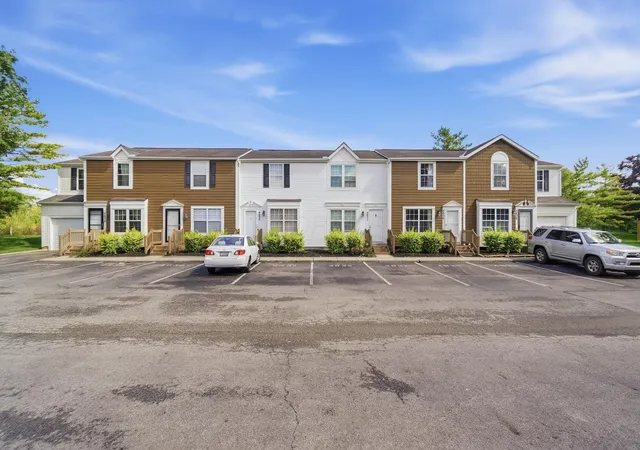 Photo 1 of Condo for sale at 4830 Stoneybrook Blvd #28E, Hilliard, OH 43026 | MLS# 226036770 | Listing updated on 2026-10-27